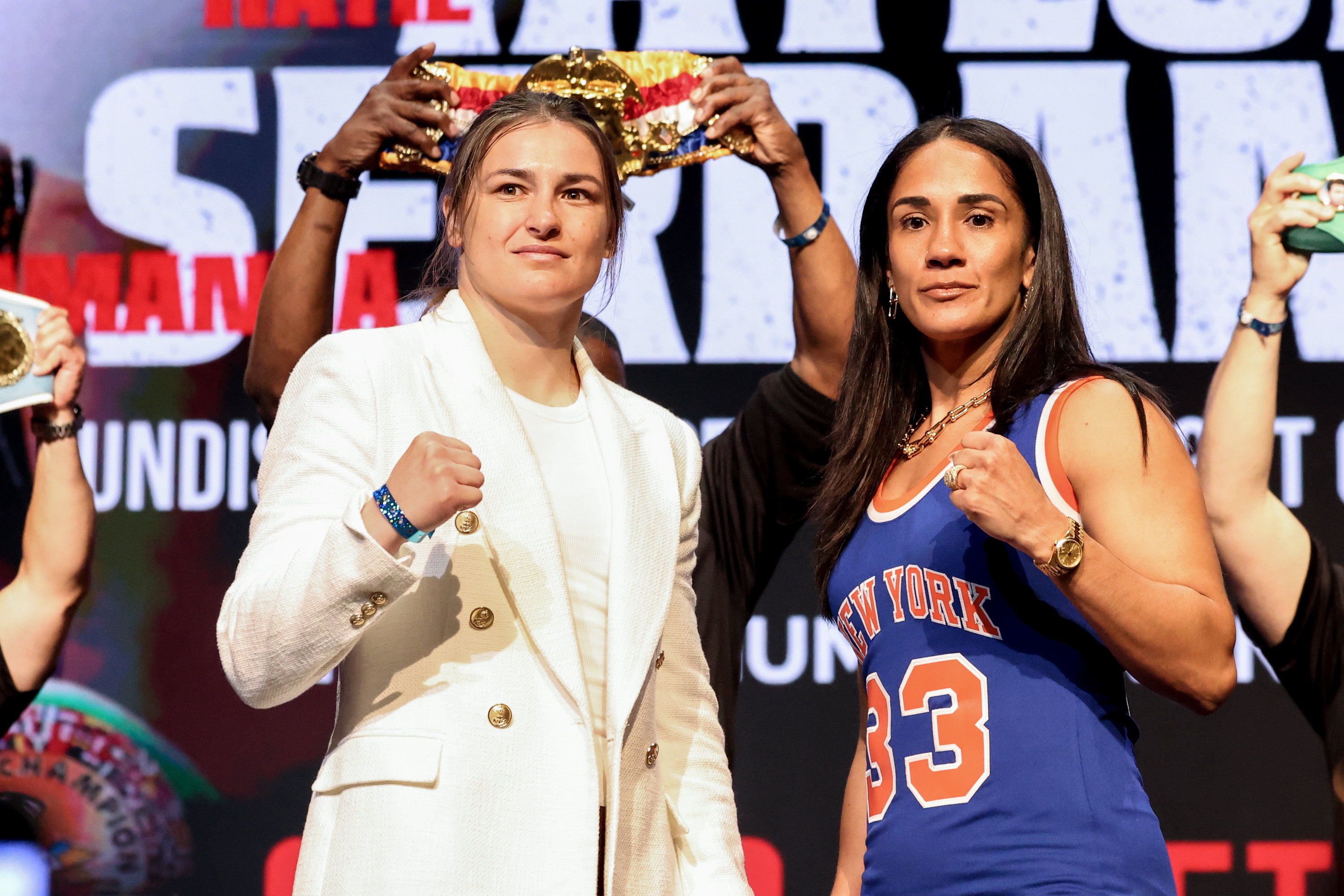Katie Taylor vs Amanda Serrano