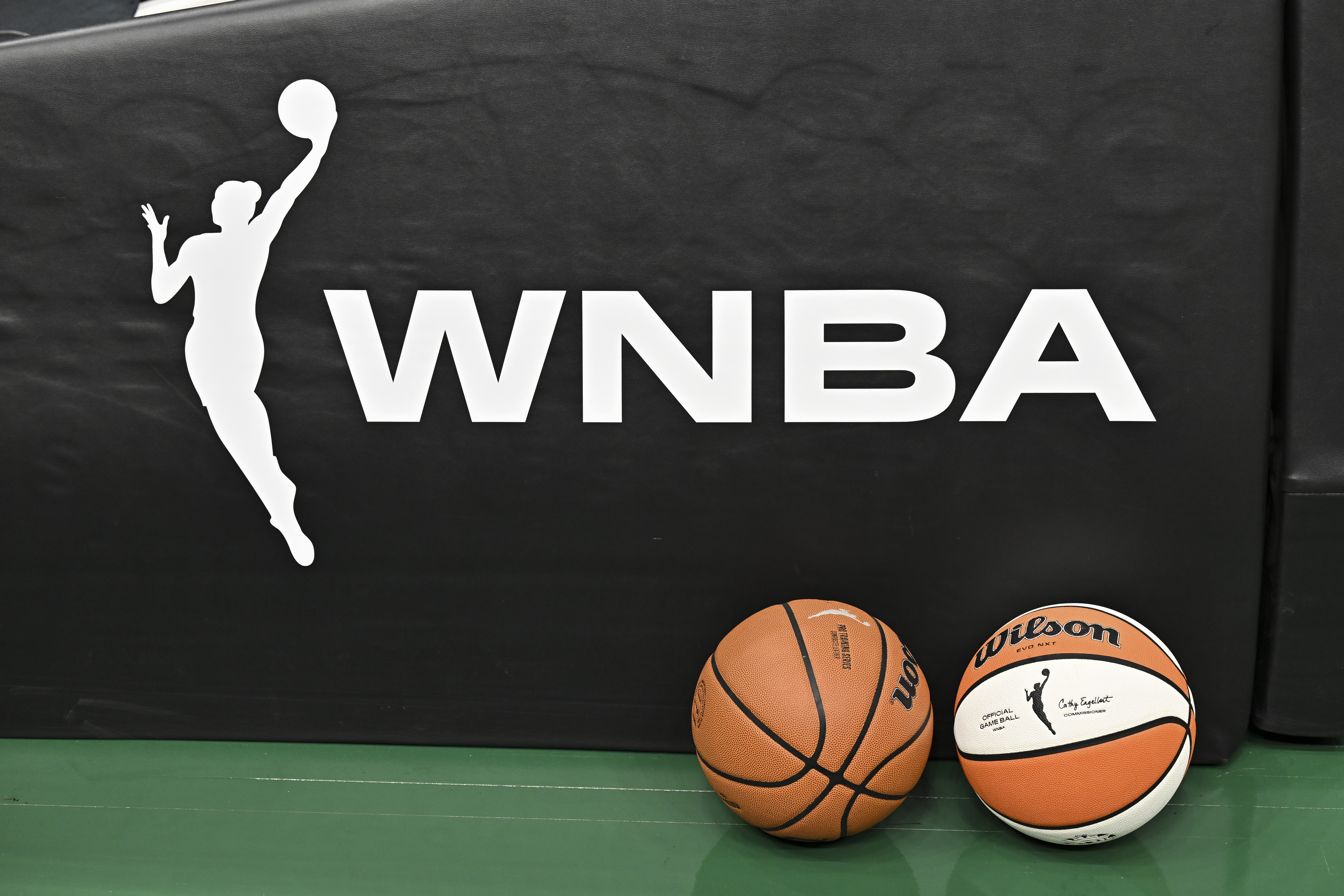 New York Liberty v Seattle Storm