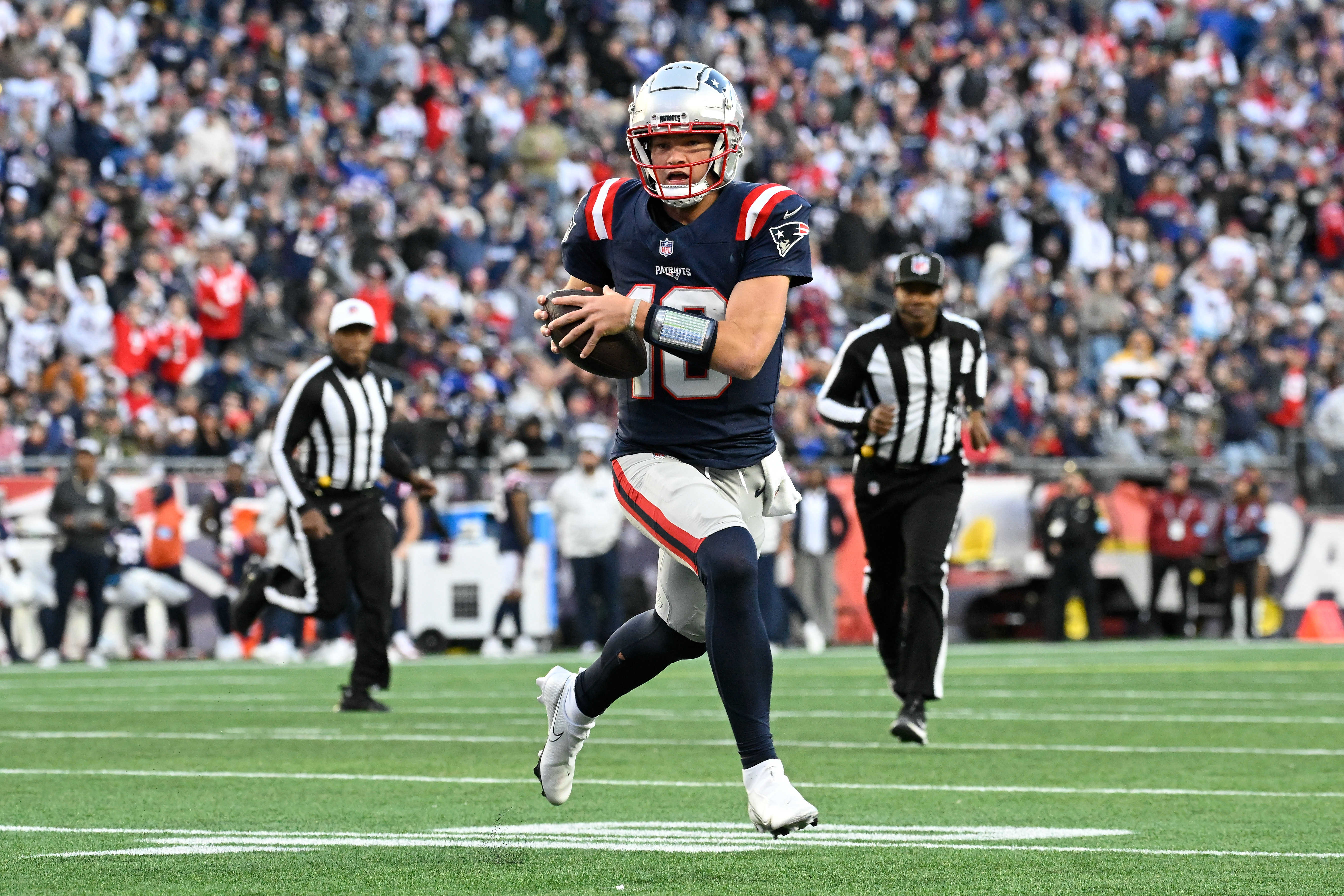 NFL: Los Angeles Rams at New England Patriots